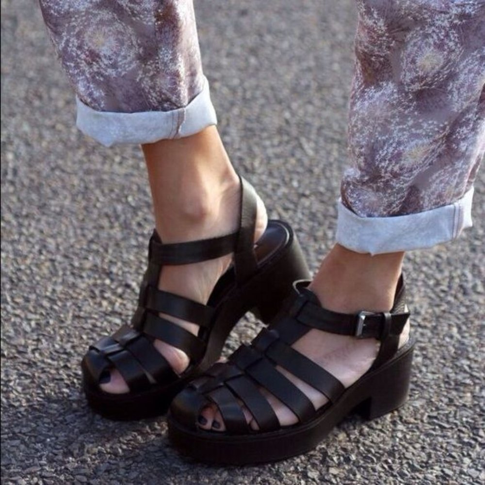 WINDSOR SMITH Lily Black Leather 90s Chunky Platform Block Heel Sandals - Picture 1 of 16